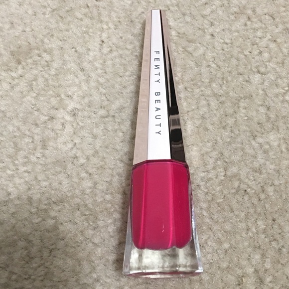 Fenty Beauty Stunna Lip Paint in Unlocked - Picture 4 of 9